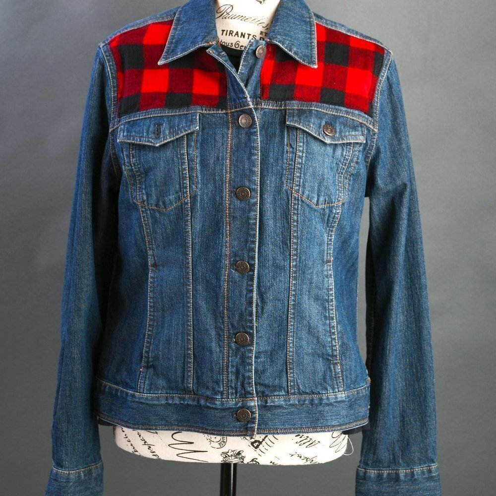 Eddie Bauer denim jacket women's jean upcycled Med